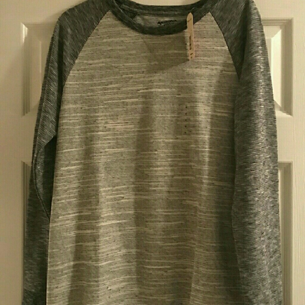 Brand new Arizona longsleeve T-shirt